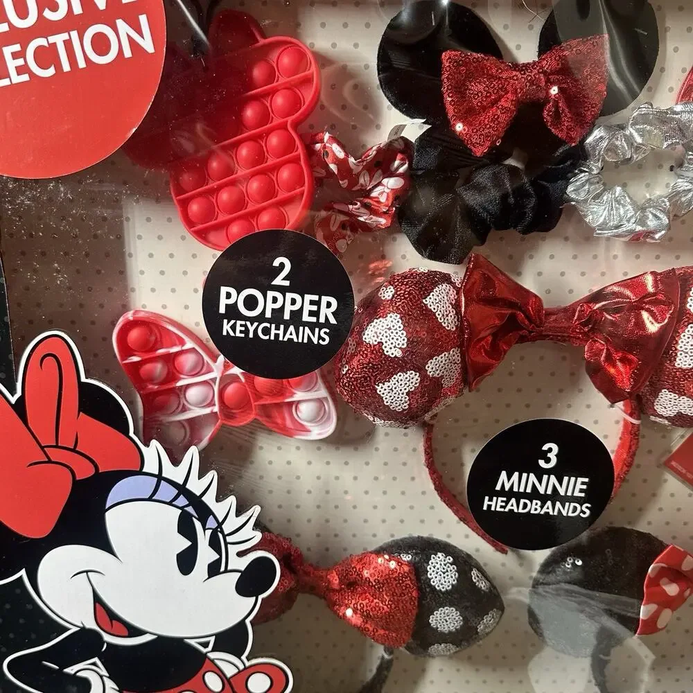 Disney Deluxe Accessory Set Vacation Minnie Mouse Ears Headbands Scrunchies NEW